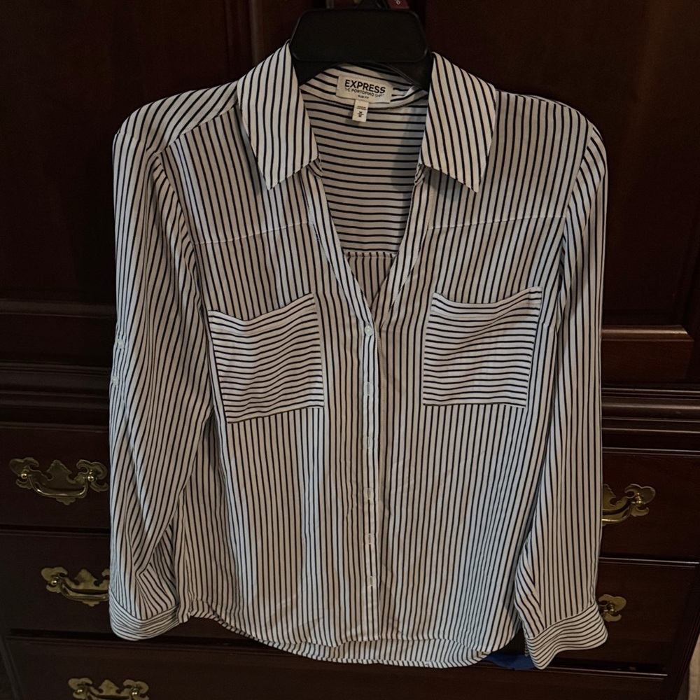 Express Women's Striped Button-Down Shirt